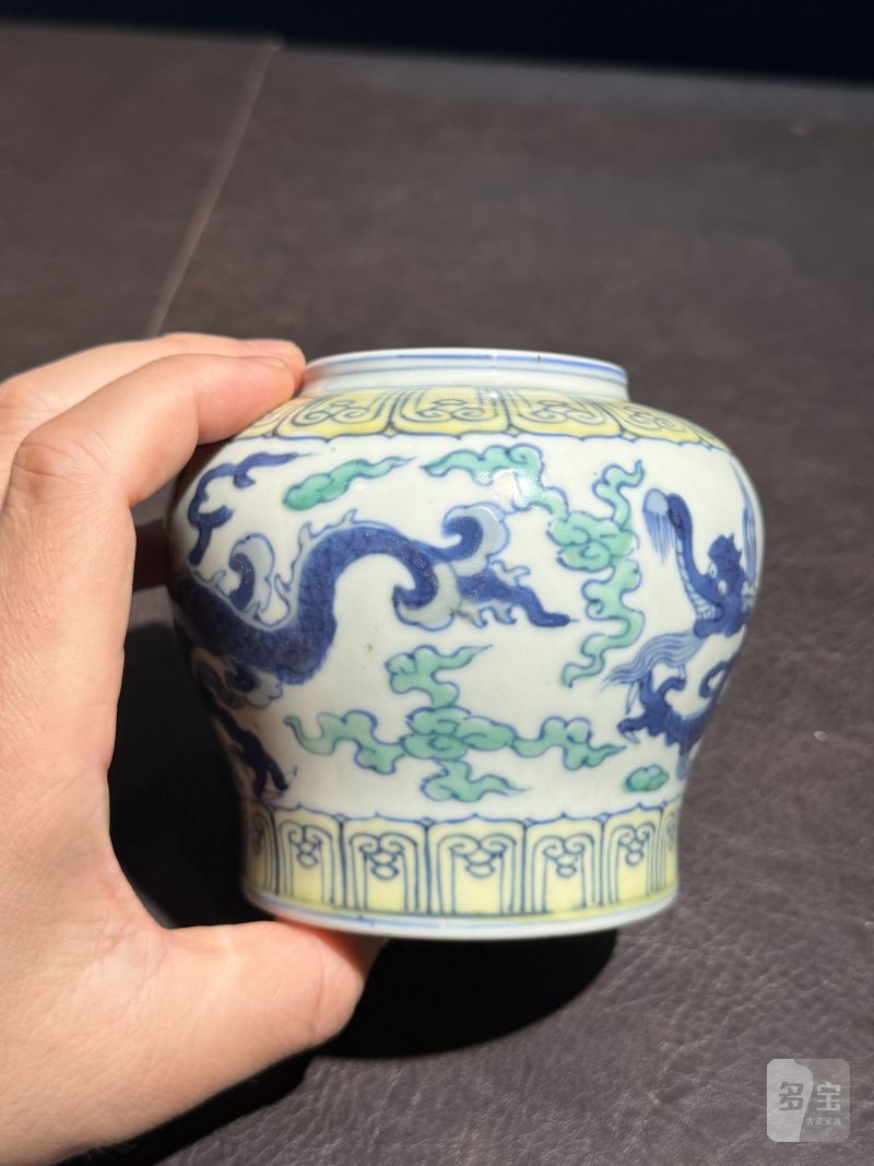 清雍正 斗彩应龙纹天字罐 - 图11